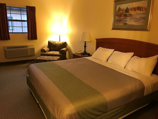 Budget Host Patriot Inn