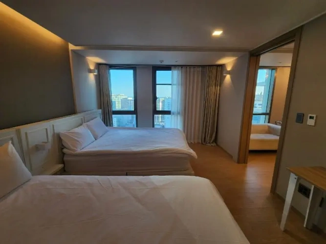 Standard Family room