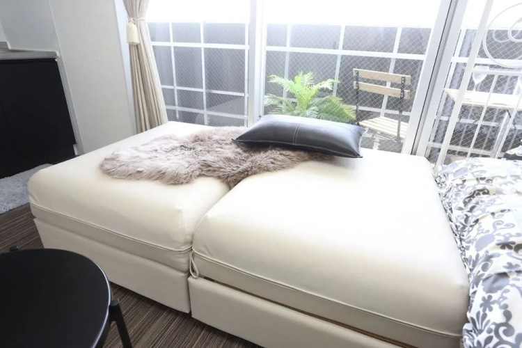 NANBA EAST Designer studio room