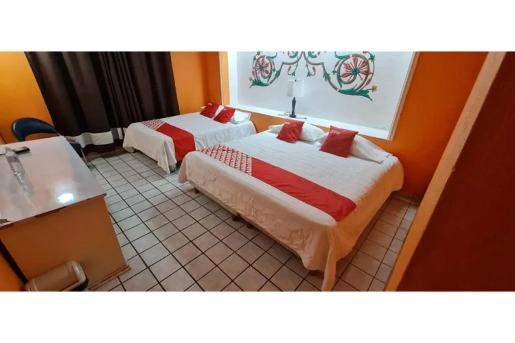 Standard Quintuple room