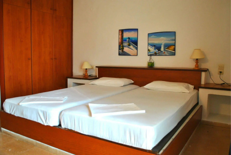 Ariadni Apartments