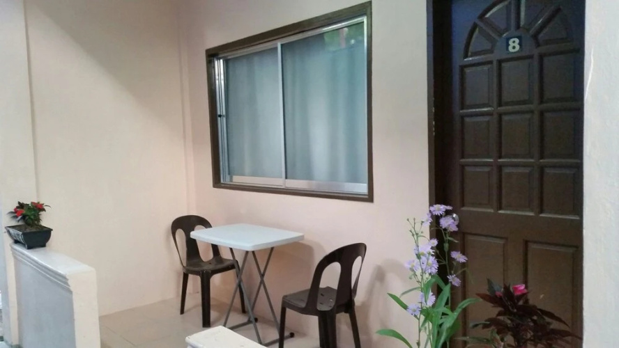 Daffy's Place
