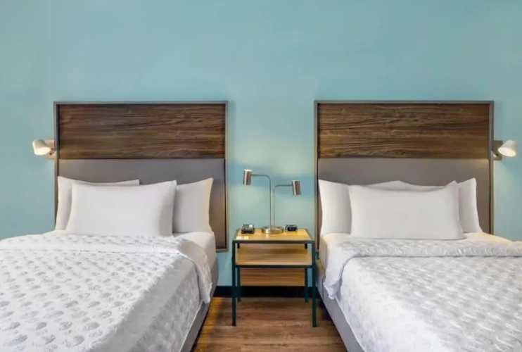 Standard Twin room