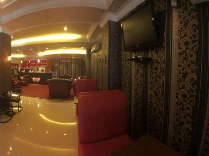 THE Hotel