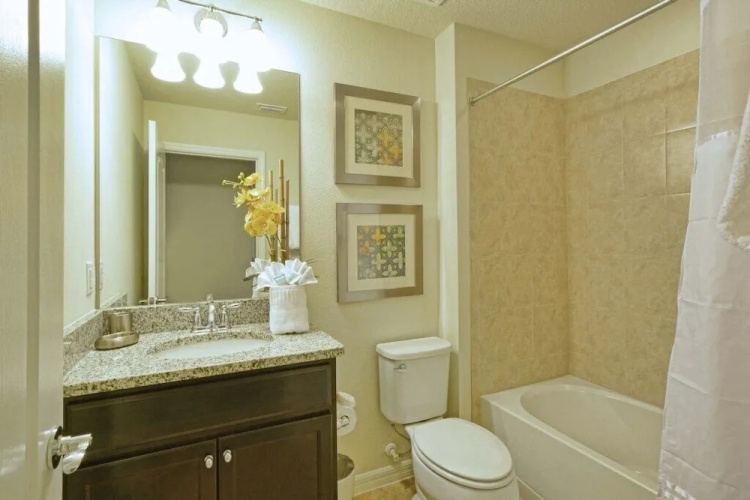 Windsor-5 Bed Townhouse w/splashpool-3800WW