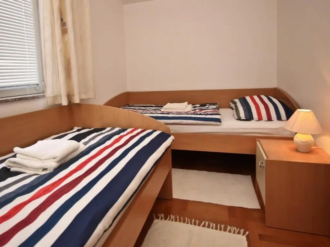 2 Bedrooms Apartment with sea view