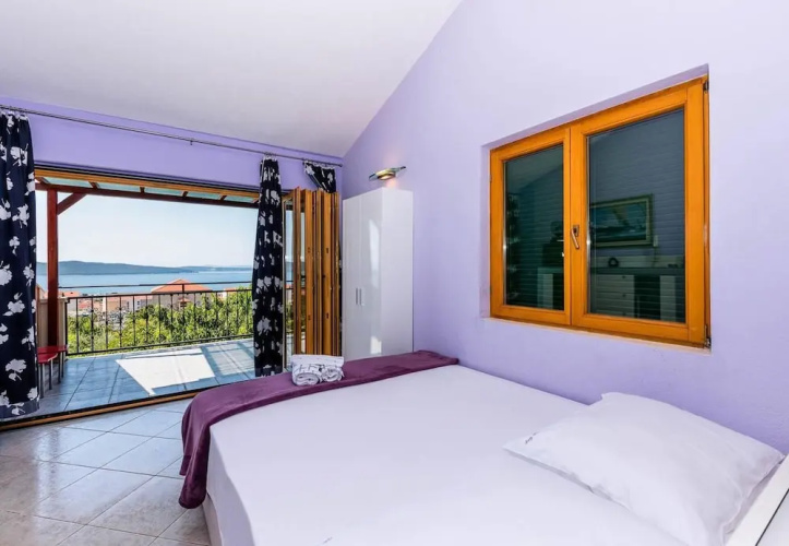 Villa Belezza Sleeps 8 With Pool