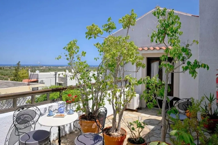 2 Bedrooms Cottage