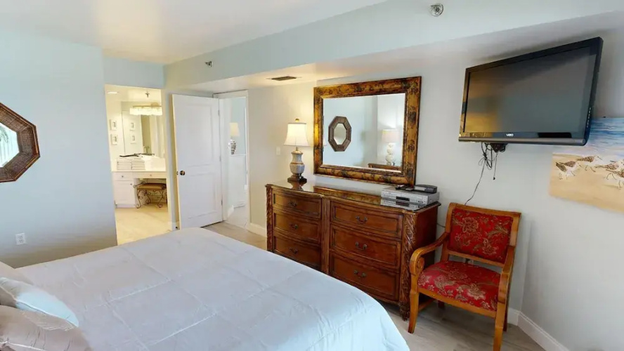 Inlet Reef 308 3 Bedroom Condo by RedAwning