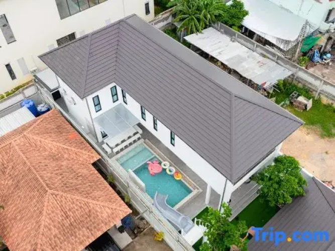 The White House Pool Villa Pattaya