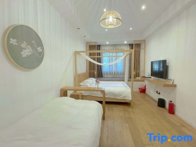 Standard Twin Family room