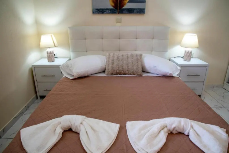 Comfort House Mimosa 1