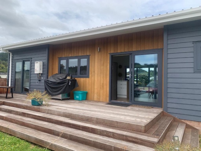 3 Bedrooms Cottage