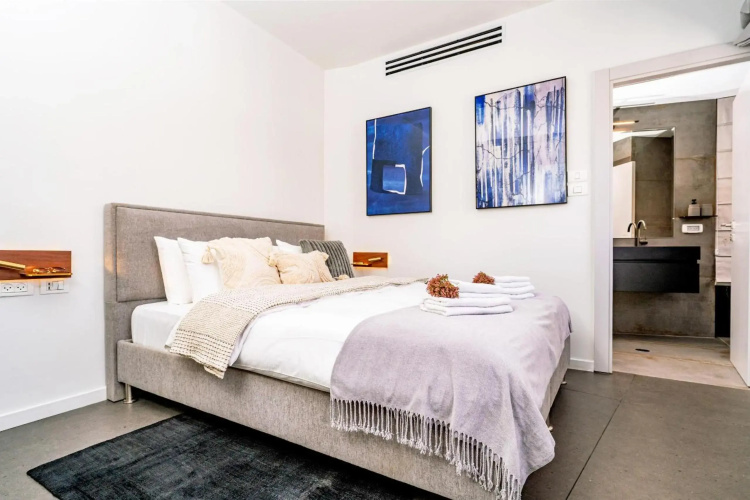 New Duplex 3 Bedroom with Jacuzzi