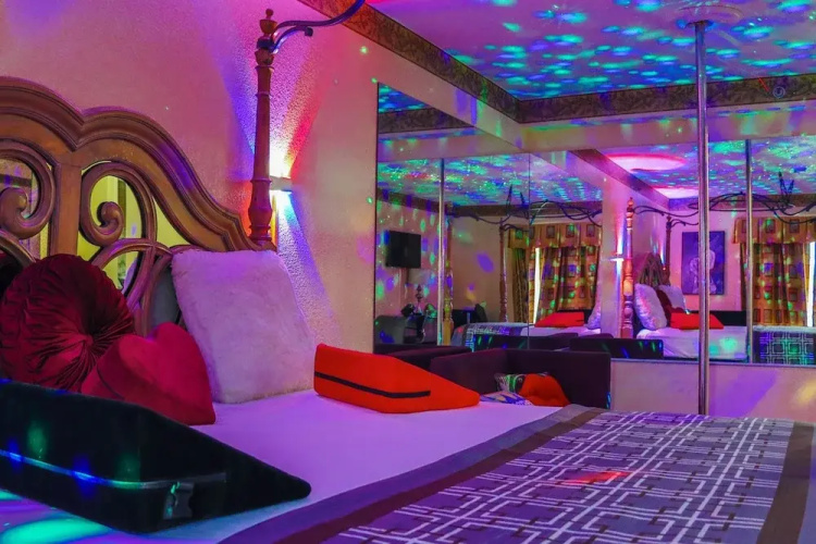 Luxe Inn and Suites