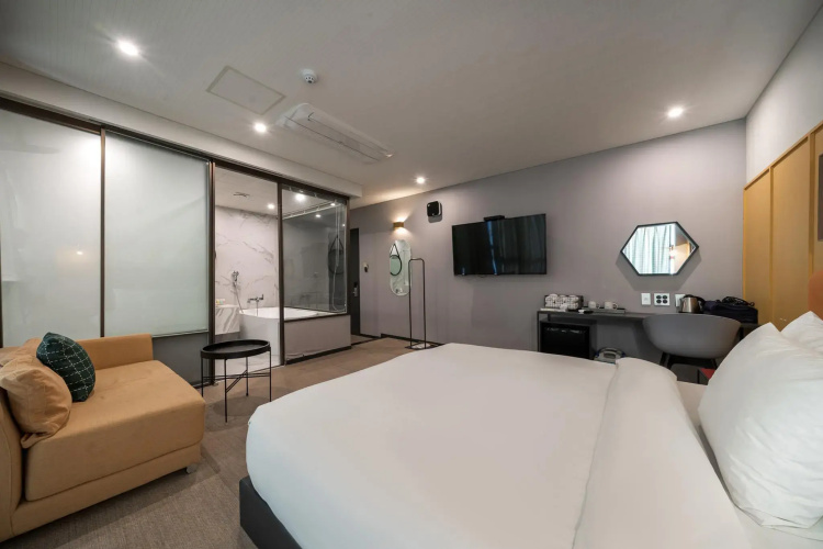 Brown Dot Hotel Songjeong