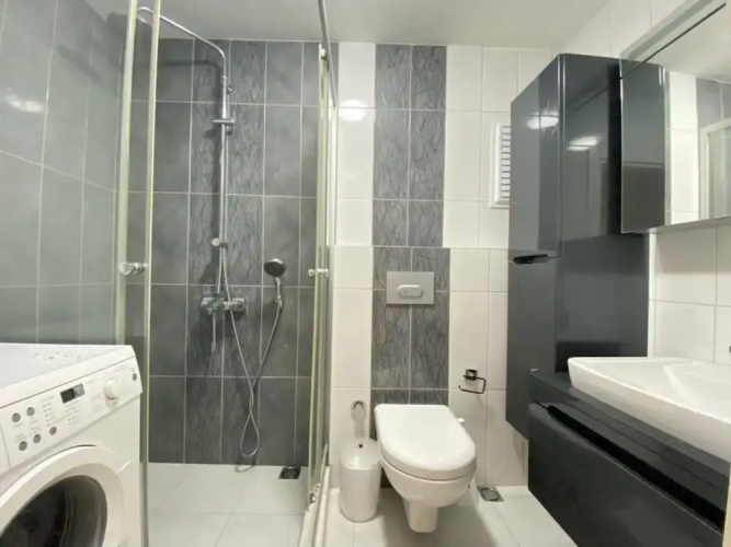 Charming and Central Flat With Balcony in Beyoglu