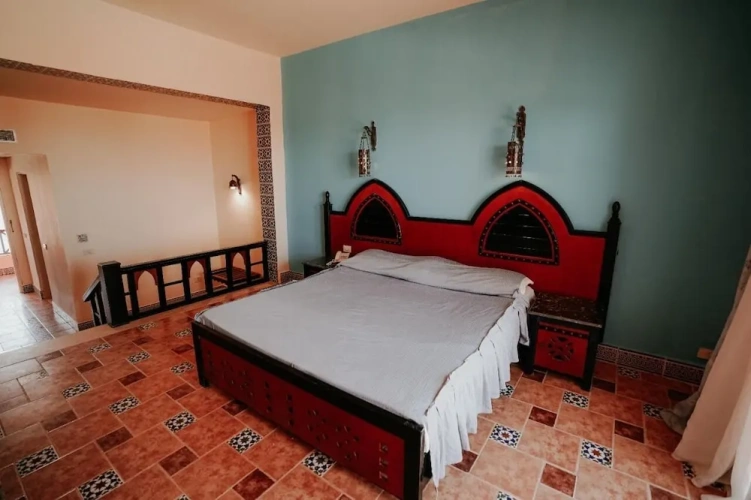 Standard Triple room with sea view