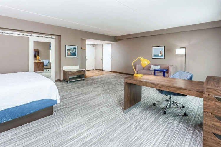 Double Suite