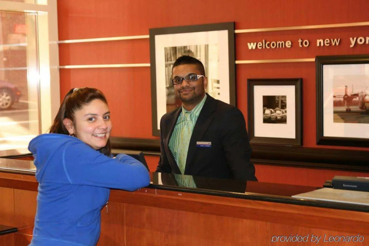 Hampton Inn New York - LaGuardia Airport photo 33