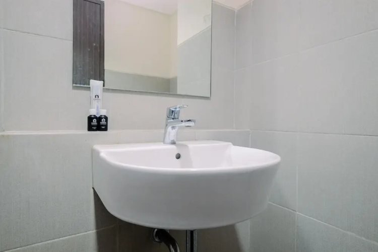 Minimalist Designed And Nice Studio At Bintaro Icon Apartment