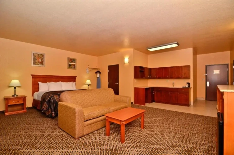 Deluxe Double Suite