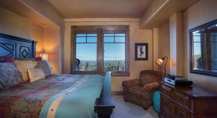 Grand Lodge at Empire Pass