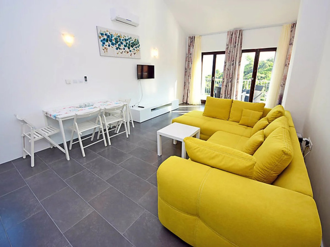 Lozna Residence 9497