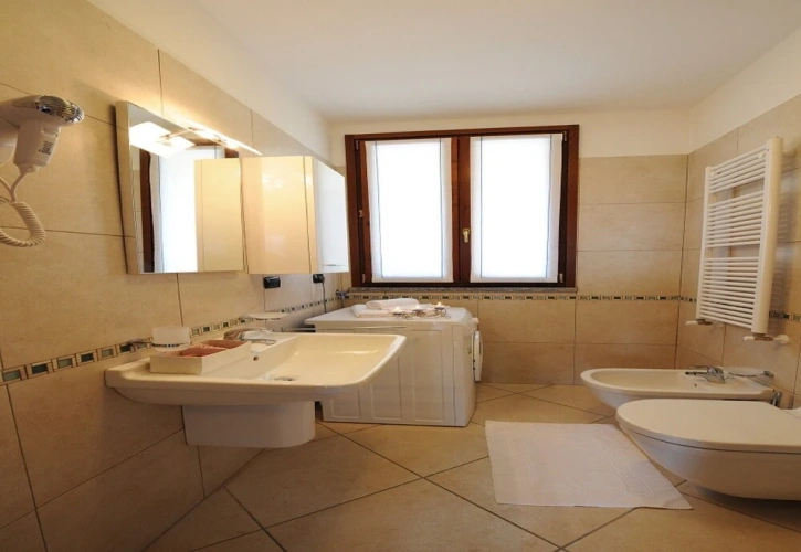 1 Bedroom Family Apartment