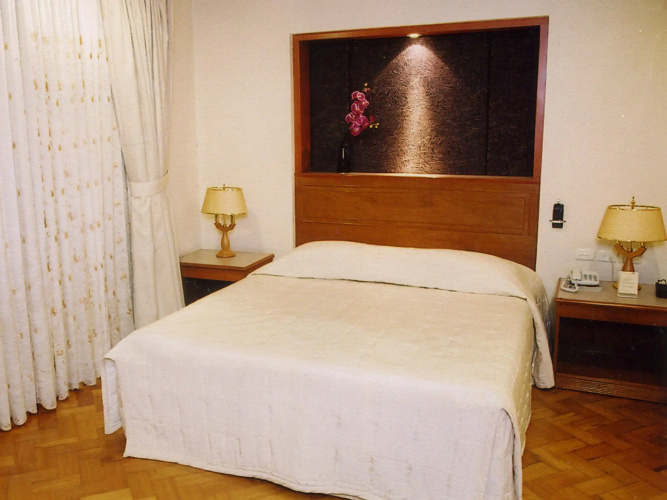 Maxandrea Hotel