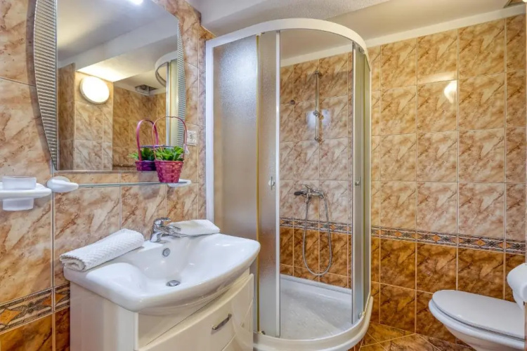 Apartment complex Slavica