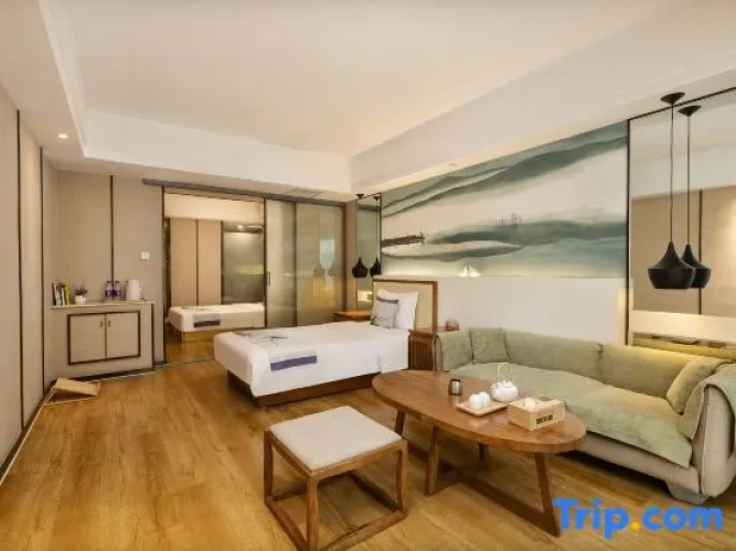 Premier Twin room