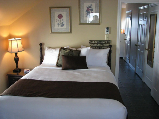 Fundy Complex Dockside Suites