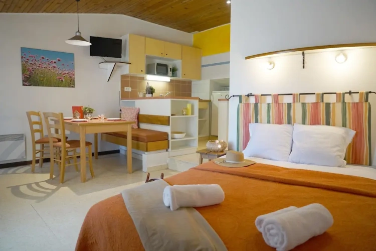 1 Bedroom Cottage