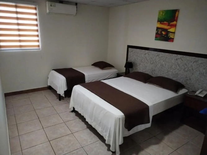Hostal Ejecutivo Las America