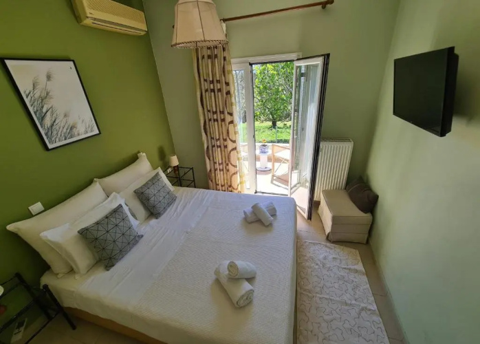 Irini's country house
