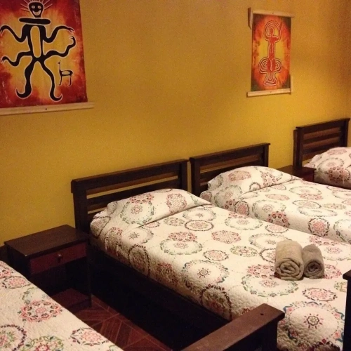 Standard Triple room
