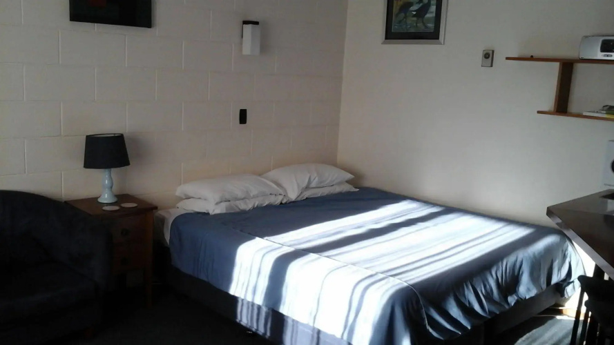 Elmore Lodge Motel