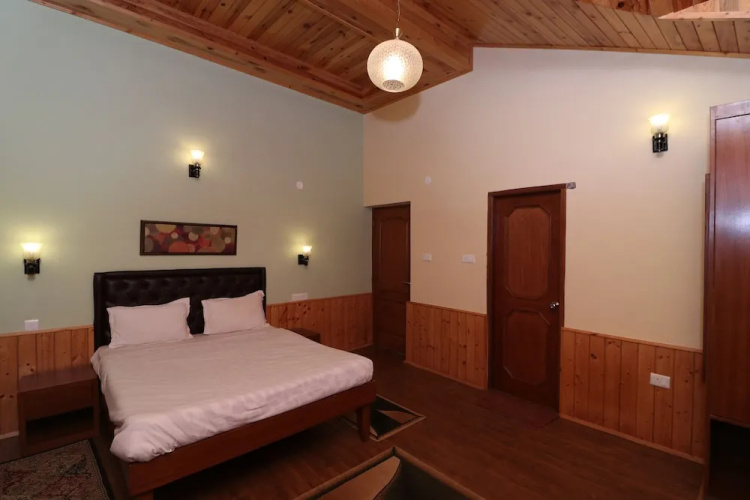 Bliss And Blossom Cottages