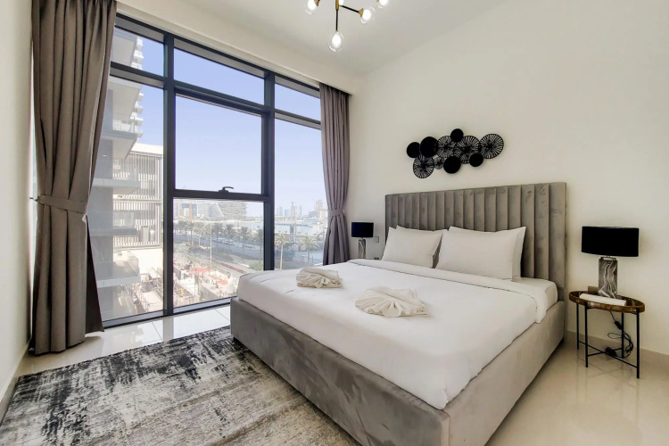 Dubai Harbour- Beach Vista 2 P202