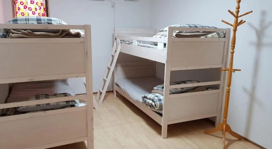 Midori Guesthouse & Hostel