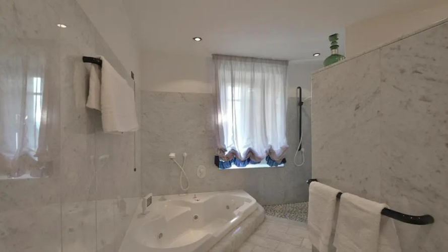 VILLA ALIDA 12, Emma Villas
