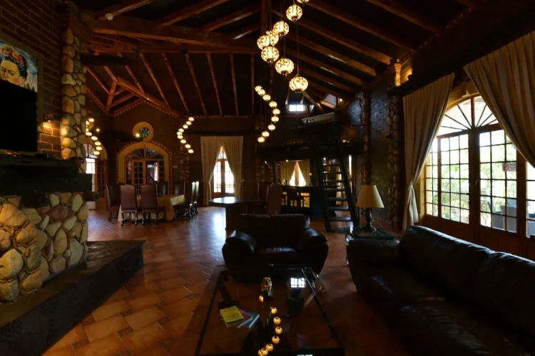 Standard Penthouse room