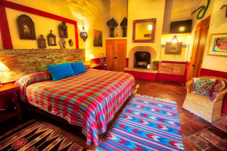 Casa Encantada