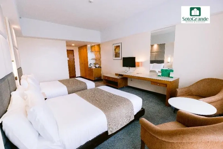 Deluxe Twin room with balcony