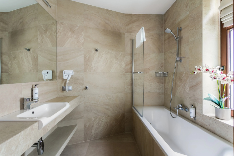 Excelsior Boutique Hotel