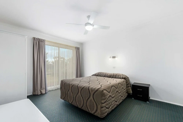 2 Bedrooms Standard Family room
