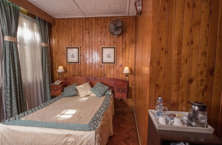 Oakwood Hotel