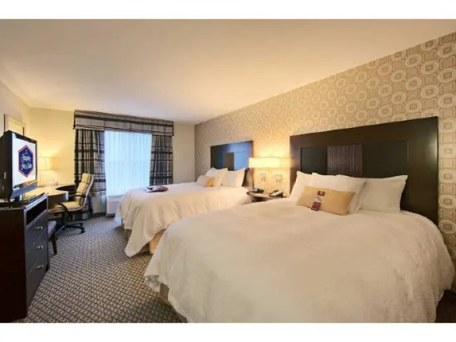 Hampton Inn & Suites Athens / Interstate 65