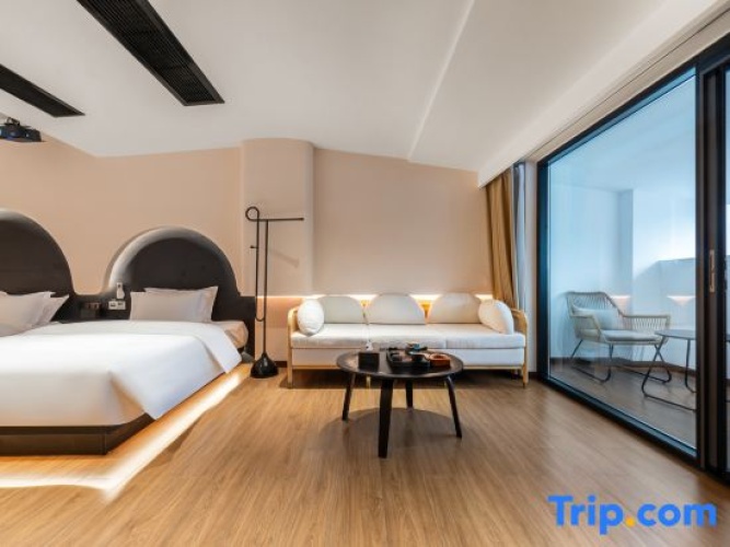 Family Suite with balcony